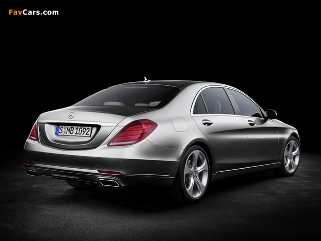 Images of Mercedes-Benz S 400 Hybrid (W222) 2013 (640 x 480)
