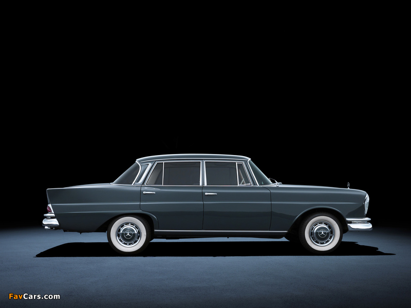 Mercedes-Benz 220 SE (W111) 1959–65 photos (800 x 600)