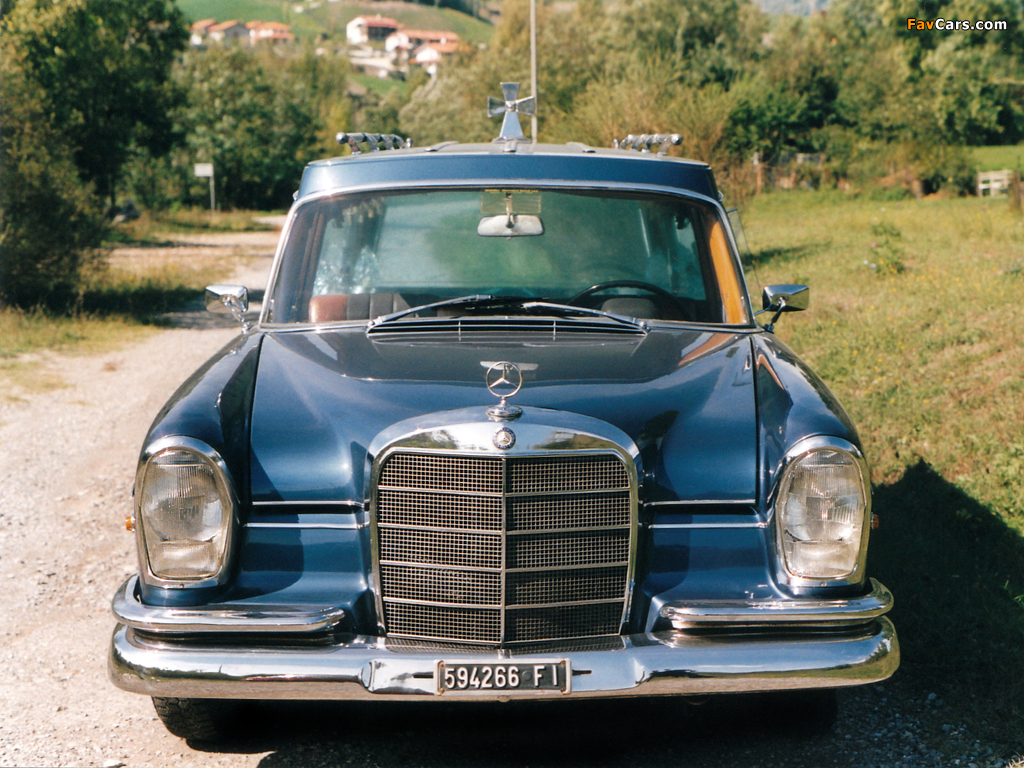 Mercedes-Benz 220 SE Leichenwagen (W111) 1964 pictures (1024 x 768)