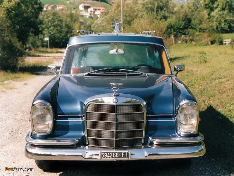 Mercedes-Benz 220 SE Leichenwagen (W111) 1964 pictures (800 x 600)