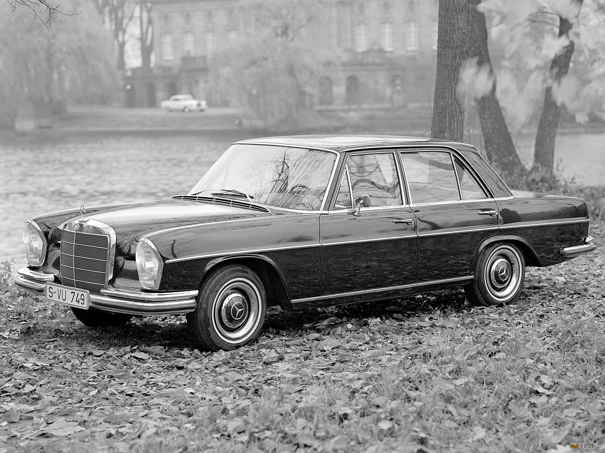Mercedes-Benz 300 SEb (W108) 1965–67 images (2048 x 1536)