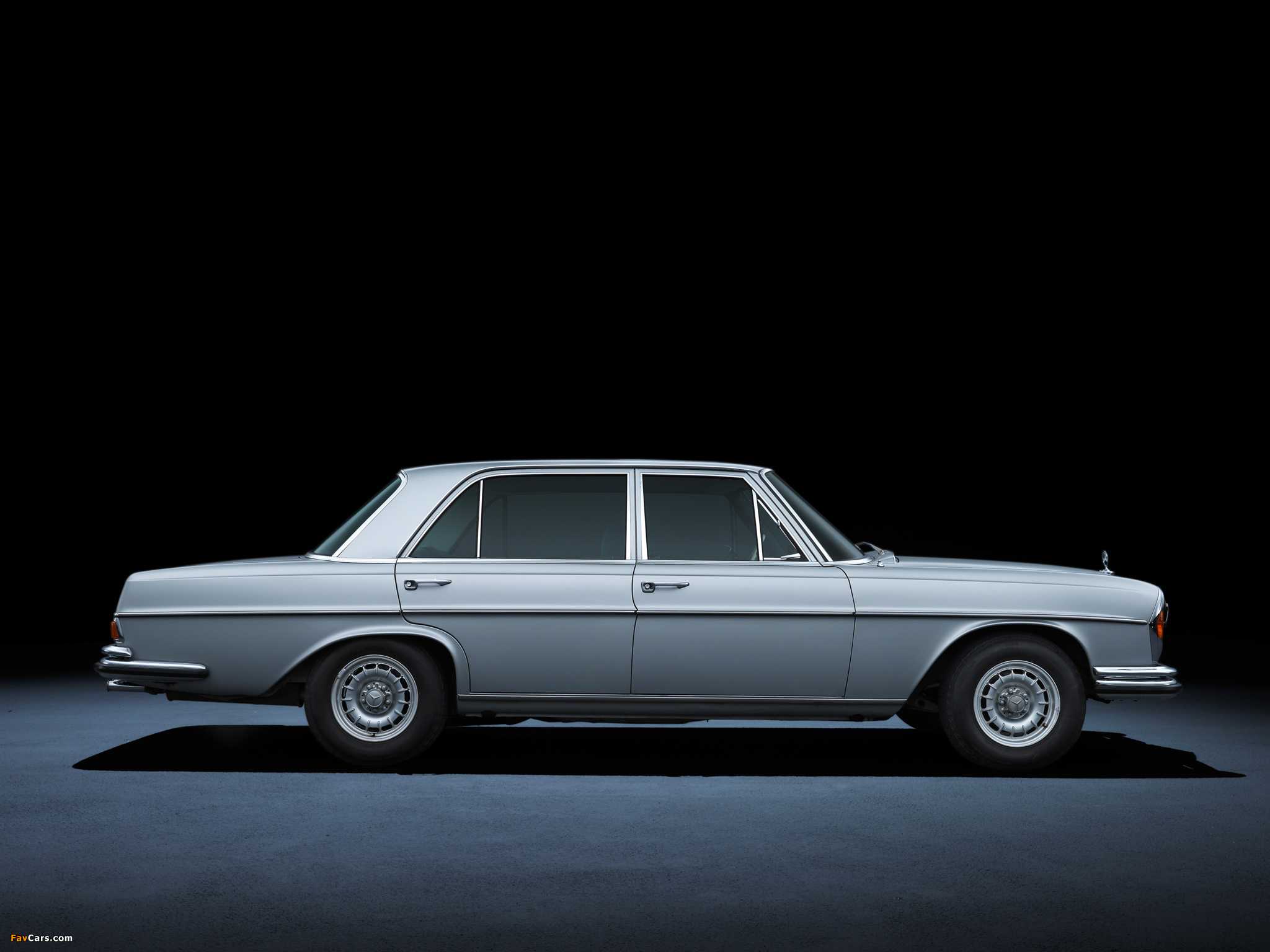 Mercedes-Benz 250S (W108/109) 1966–69 wallpapers (2048 x 1536)