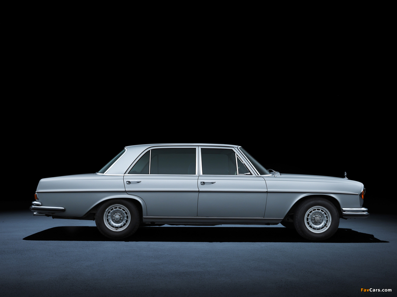 Mercedes-Benz 250S (W108/109) 1966–69 wallpapers (1280 x 960)