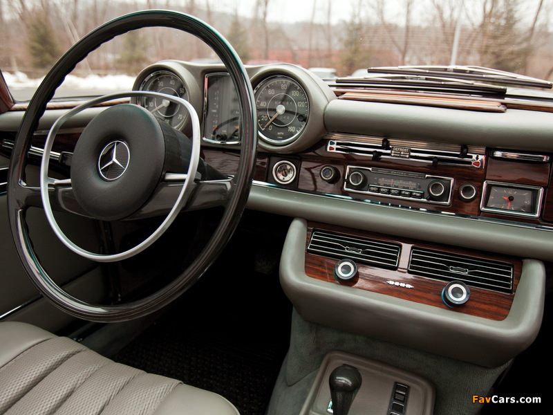 Mercedes-Benz 280 SE 3.5 Cabriolet US-spec (W111) 1969–71 pictures (800 x 600)