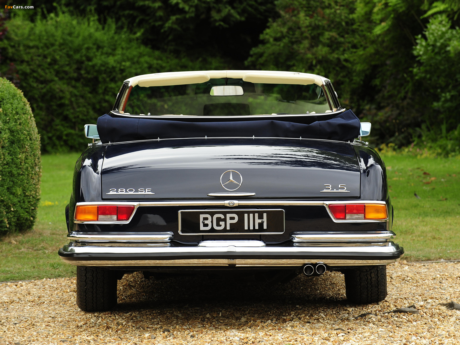 Mercedes-Benz 280 SE 3.5 Cabriolet UK-spec (W111) 1969–71 pictures (1600 x 1200)