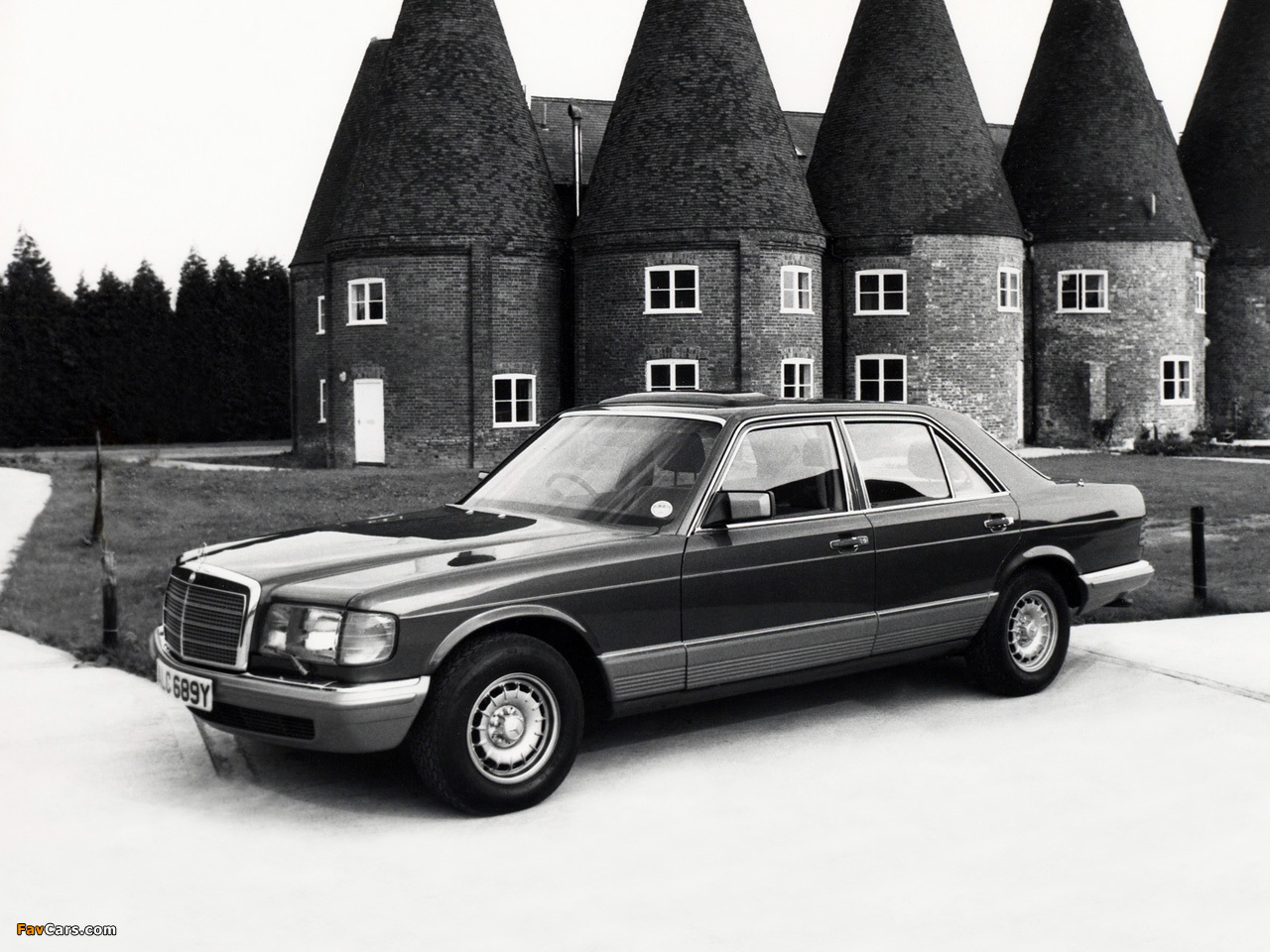 Mercedes-Benz S-Klasse UK-spec (W126) 1979–91 images (1280 x 960)