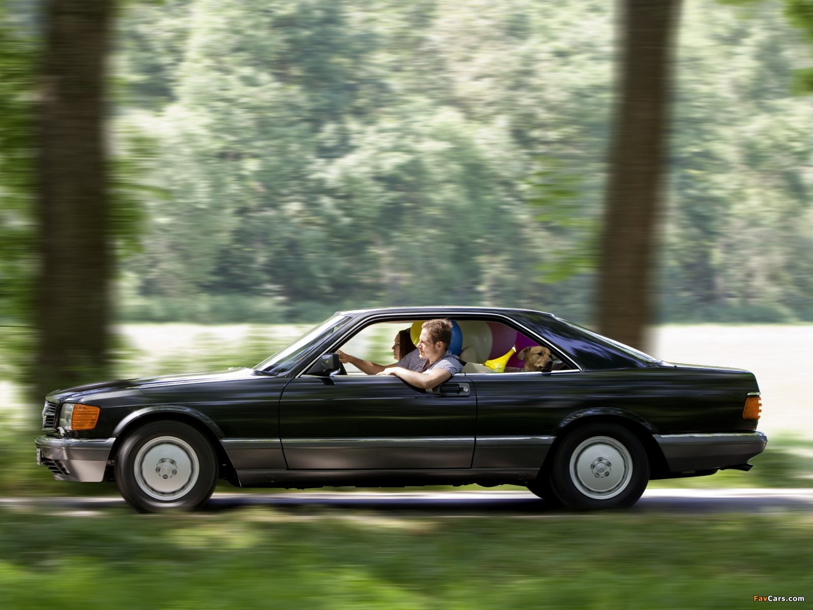 Mercedes-Benz 560 SEC (C126) 1985–91 images (1600 x 1200)