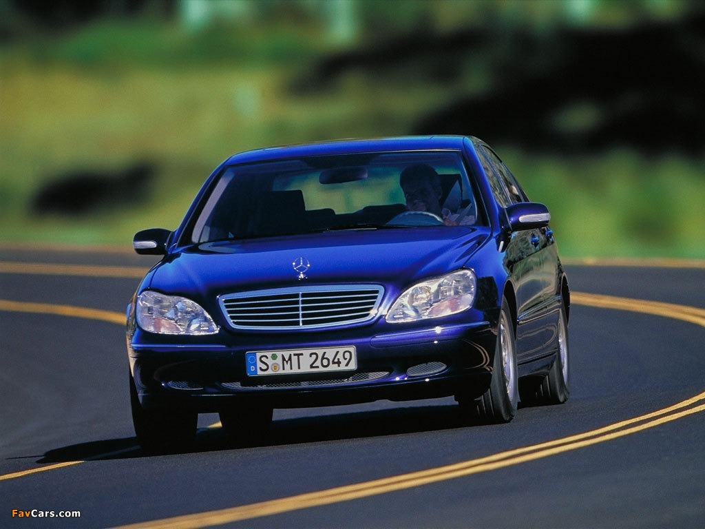 Mercedes-Benz S 320 (W220) 1998–2002 images (1024 x 768)