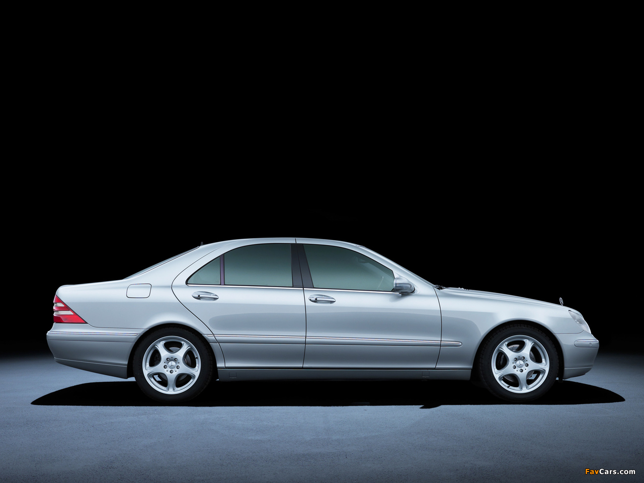 Mercedes-Benz S 400 CDI (W220) 1999–2002 pictures (1280 x 960)
