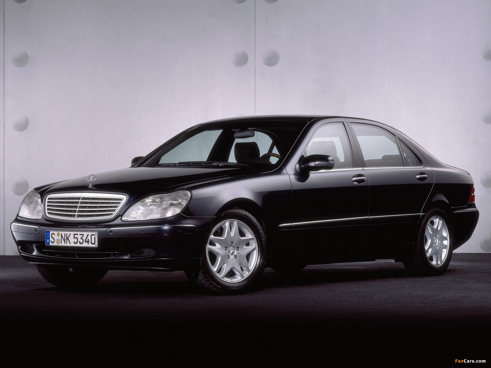 Mercedes-Benz S-Klasse Guard (W220) 2002–05 images (1600 x 1200)