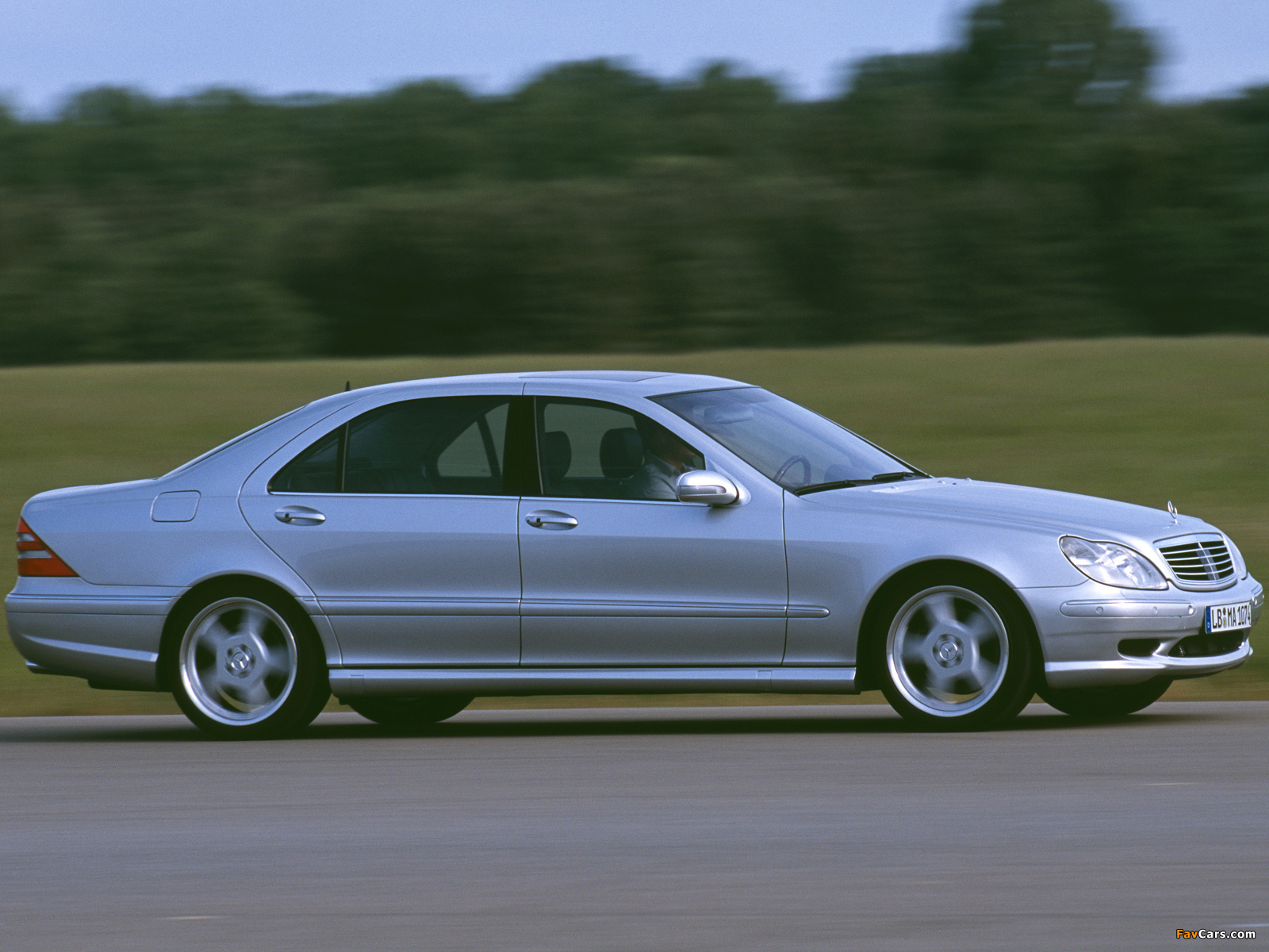 Mercedes-Benz S 63 AMG (W220) 2002 images (1600 x 1200)