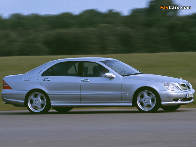 Mercedes-Benz S 63 AMG (W220) 2002 images (640 x 480)