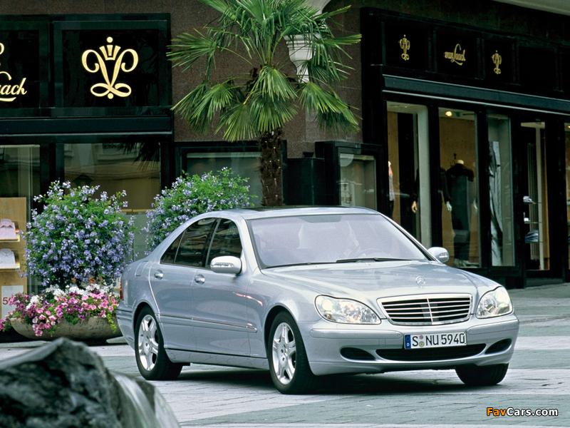 Mercedes-Benz S 500 4MATIC (W220) 2002–06 pictures (800 x 600)