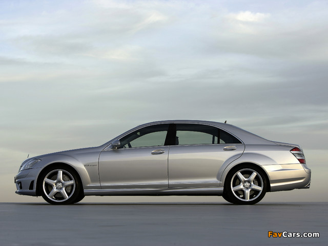 Mercedes-Benz S 65 AMG (W221) 2006–09 images (640 x 480)