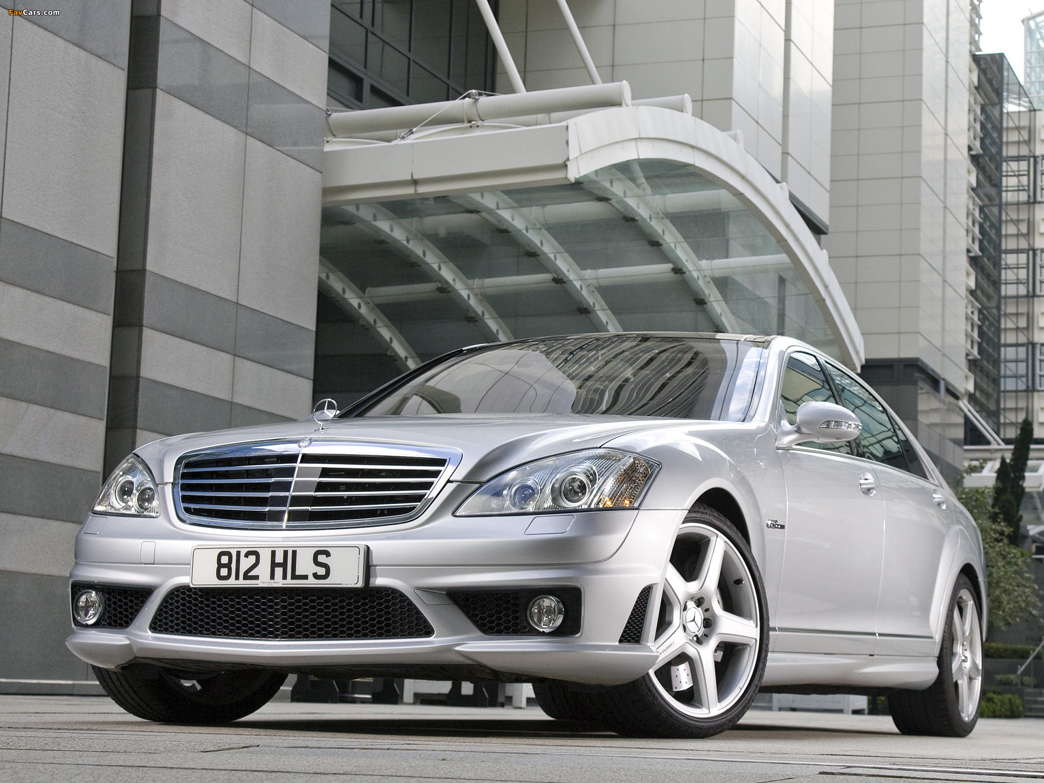 Mercedes-Benz S 63 AMG UK-spec (W221) 2006–09 images (2048 x 1536)