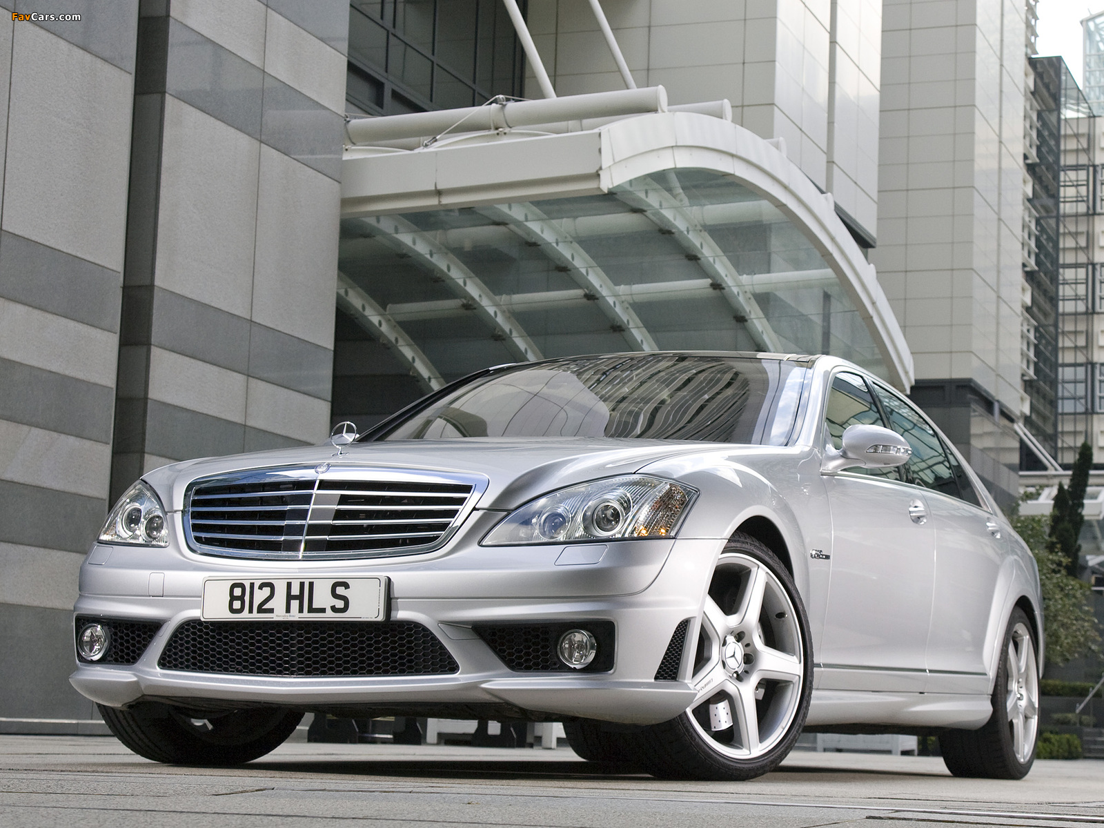 Mercedes-Benz S 63 AMG UK-spec (W221) 2006–09 images (1600 x 1200)