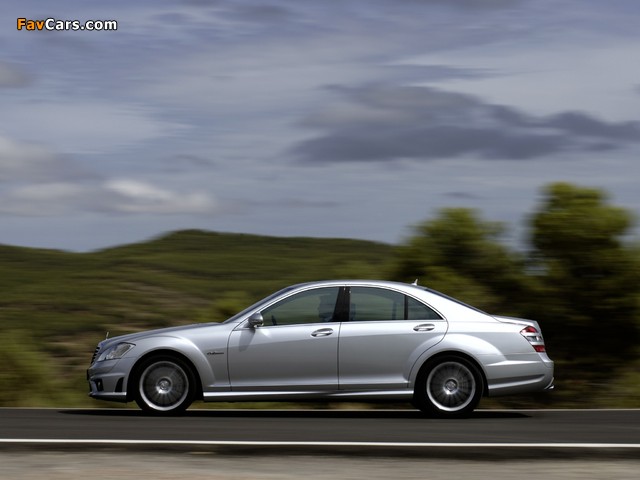 Mercedes-Benz S 63 AMG (W221) 2006–09 images (640 x 480)