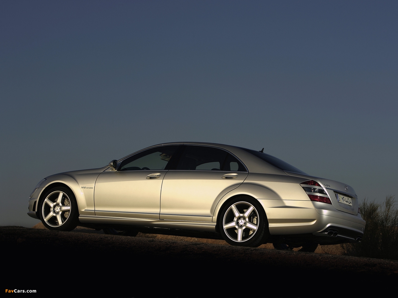 Mercedes-Benz S 65 AMG (W221) 2006–09 pictures (1280 x 960)