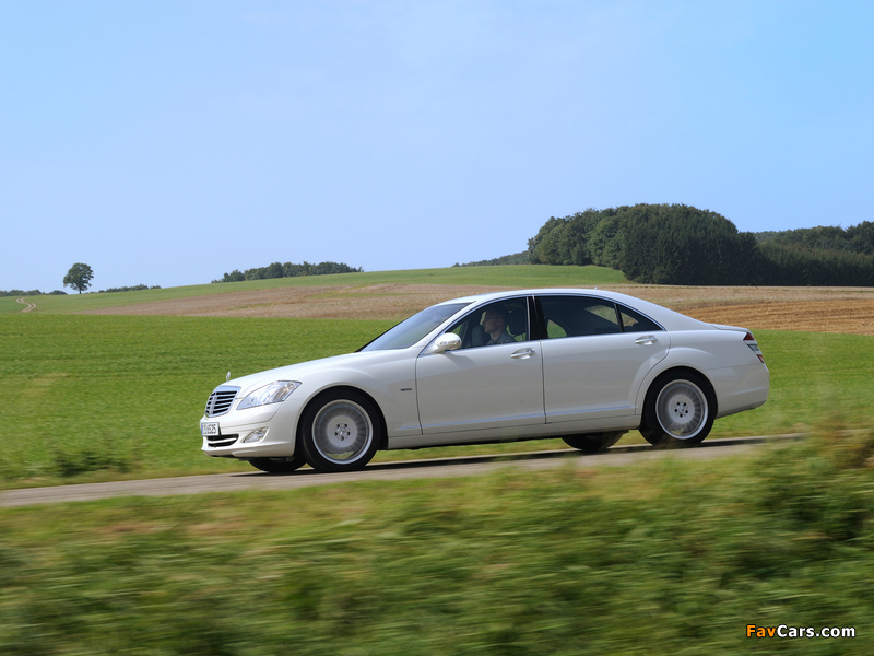 Mercedes-Benz S 320 CDI BlueEfficiency (W221) 2008–09 images (800 x 600)