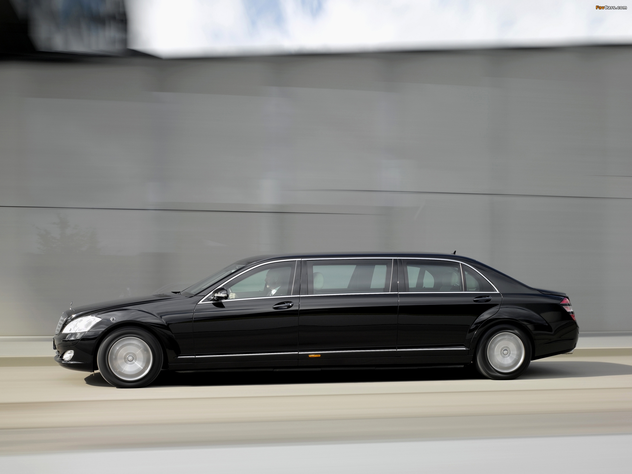 Mercedes-Benz S 600 Guard Pullman (W221) 2008–09 photos (2048 x 1536)