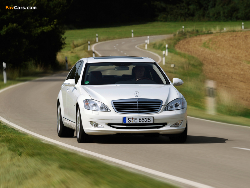Mercedes-Benz S 320 CDI BlueEfficiency (W221) 2008–09 pictures (800 x 600)