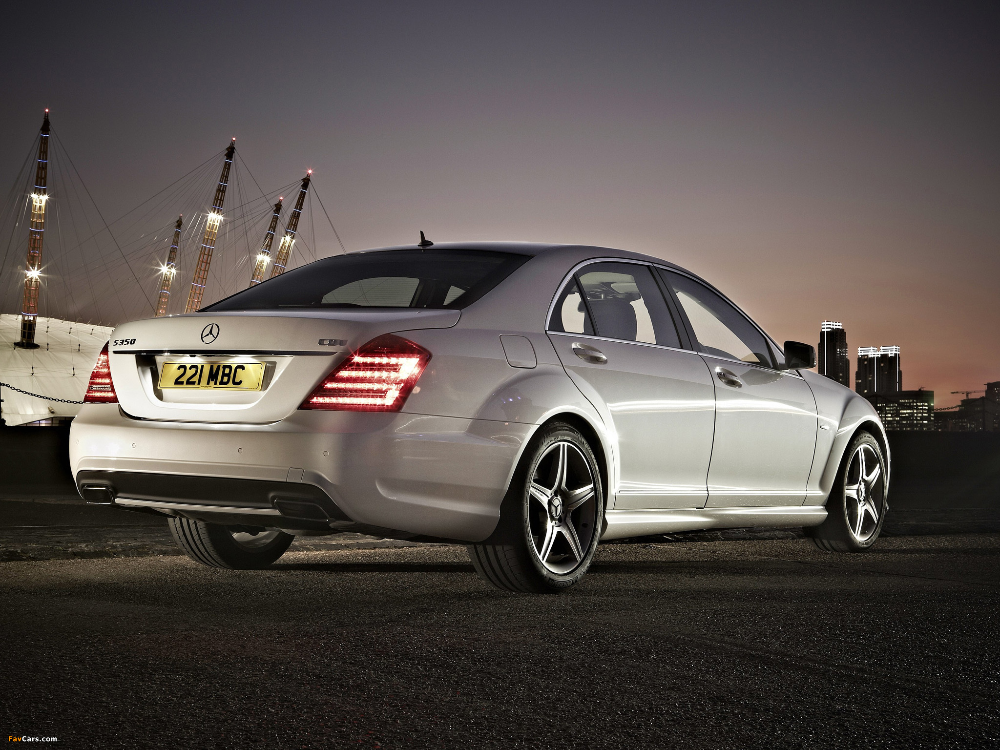Mercedes-Benz S 350 CDI AMG Sports Package UK-spec (W221) 2009–13 photos (2048 x 1536)