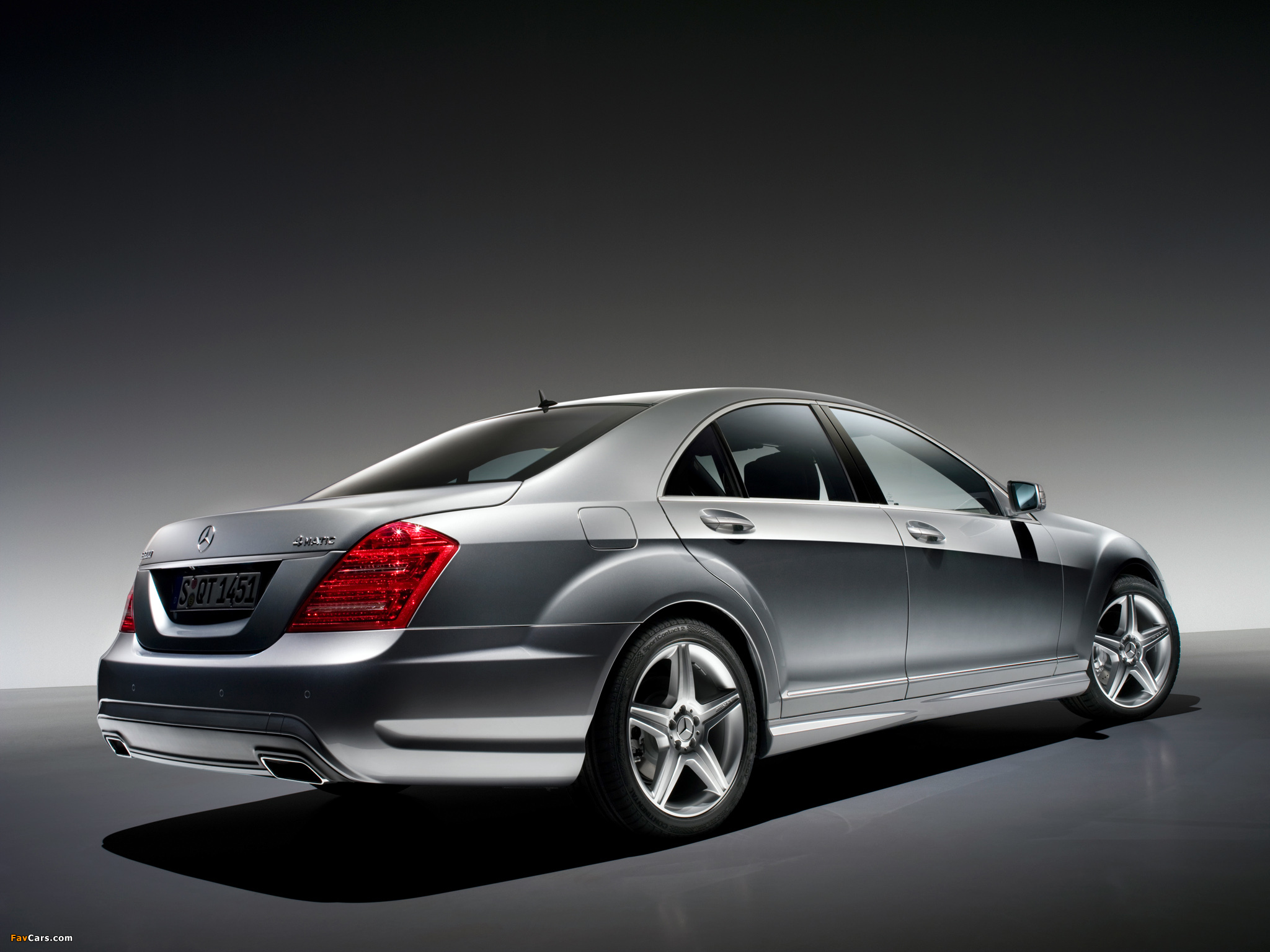 Mercedes-Benz S 500 4MATIC AMG Sports Package (W221) 2009–13 photos (2048 x 1536)