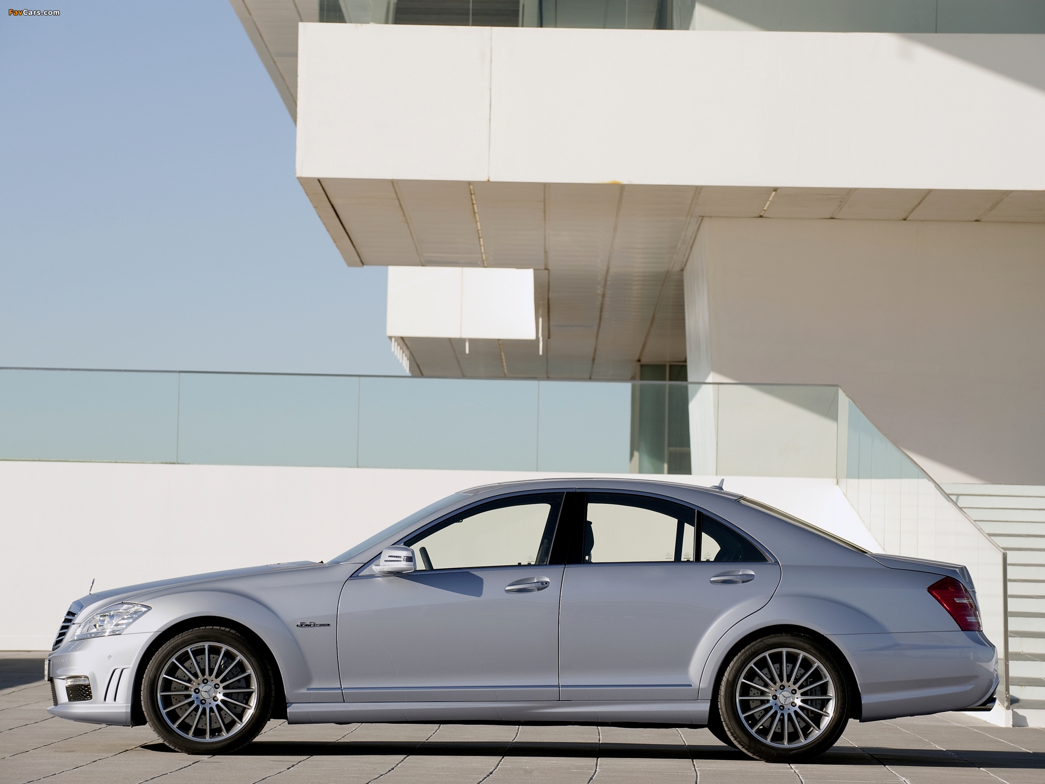 Mercedes-Benz S 63 AMG (W221) 2009–10 pictures (2048 x 1536)