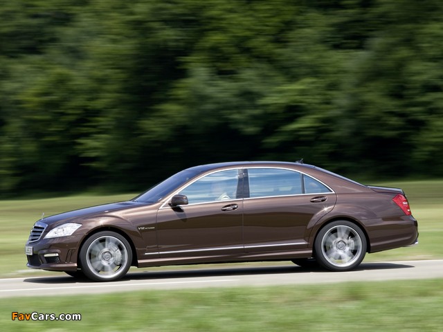 Mercedes-Benz S 65 AMG (W221) 2010–13 images (640 x 480)