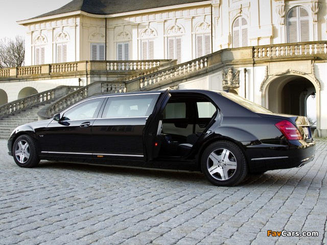 Mercedes-Benz S 600 Guard Pullman (W221) 2010–13 wallpapers (640 x 480)