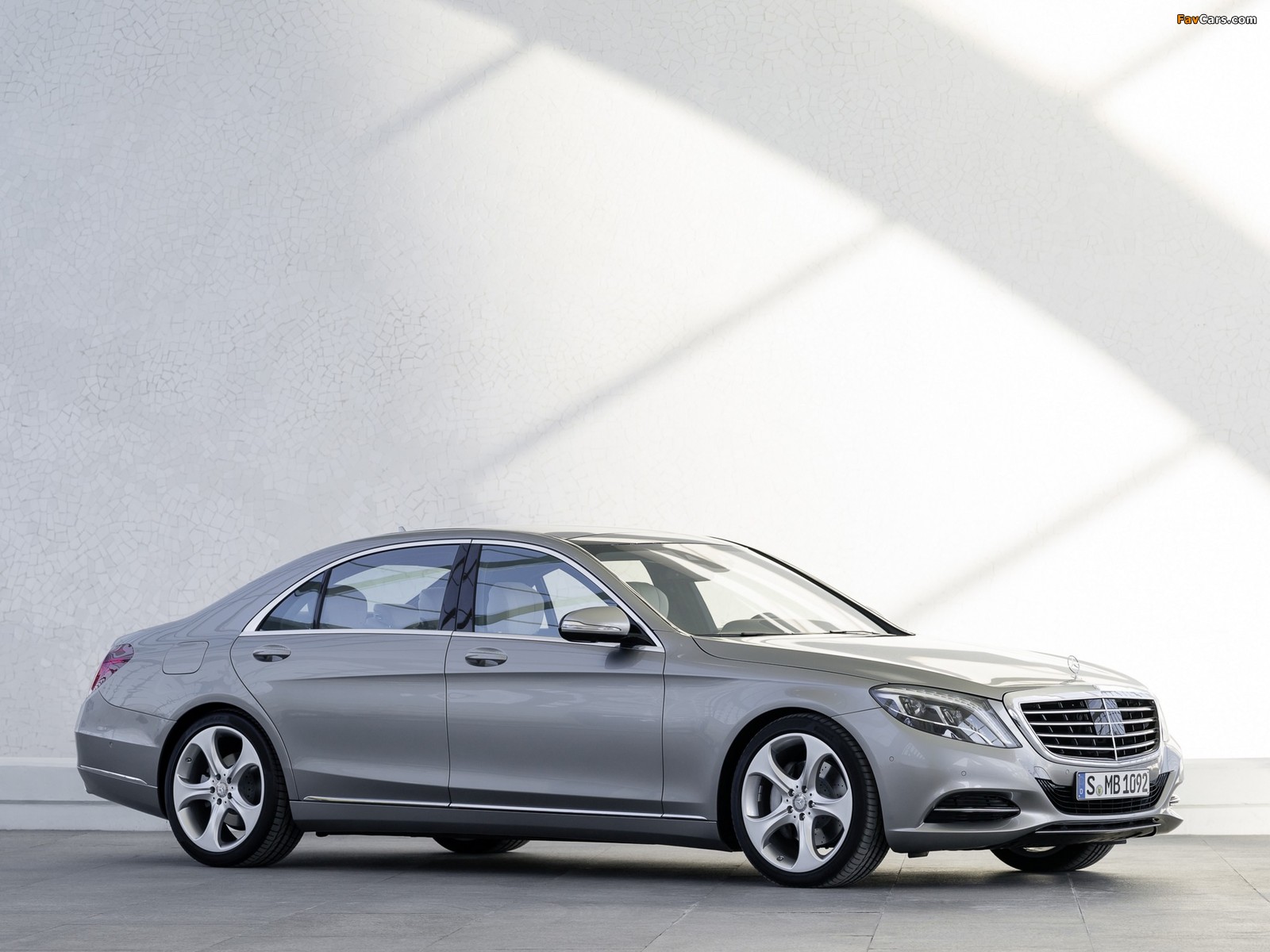 Mercedes-Benz S 400 Hybrid (W222) 2013 pictures (1600 x 1200)