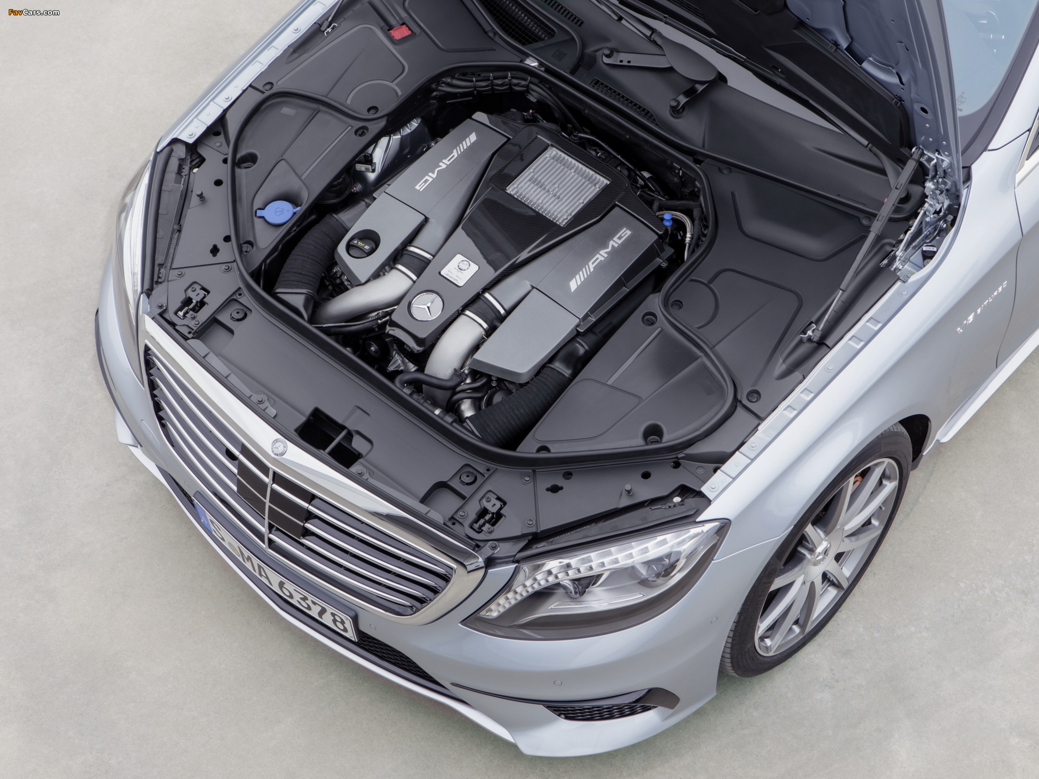 Mercedes-Benz S 63 AMG (W222) 2013 pictures (2048 x 1536)
