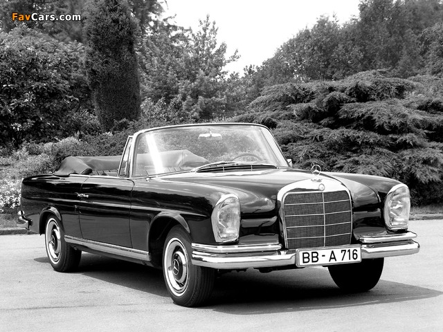 Photos of Mercedes-Benz 220 SE Cabriolet (W111) 1961–65 (640 x 480)