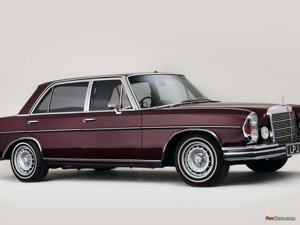 Photos of Mercedes-Benz 300 SEL 6.3 UK-spec (W109) 1967–72 (1024 x 768)