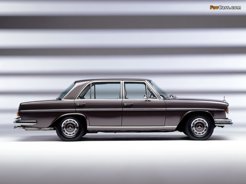 Photos of Mercedes-Benz 300SEL 6.3 (W109) 1968–72 (800 x 600)