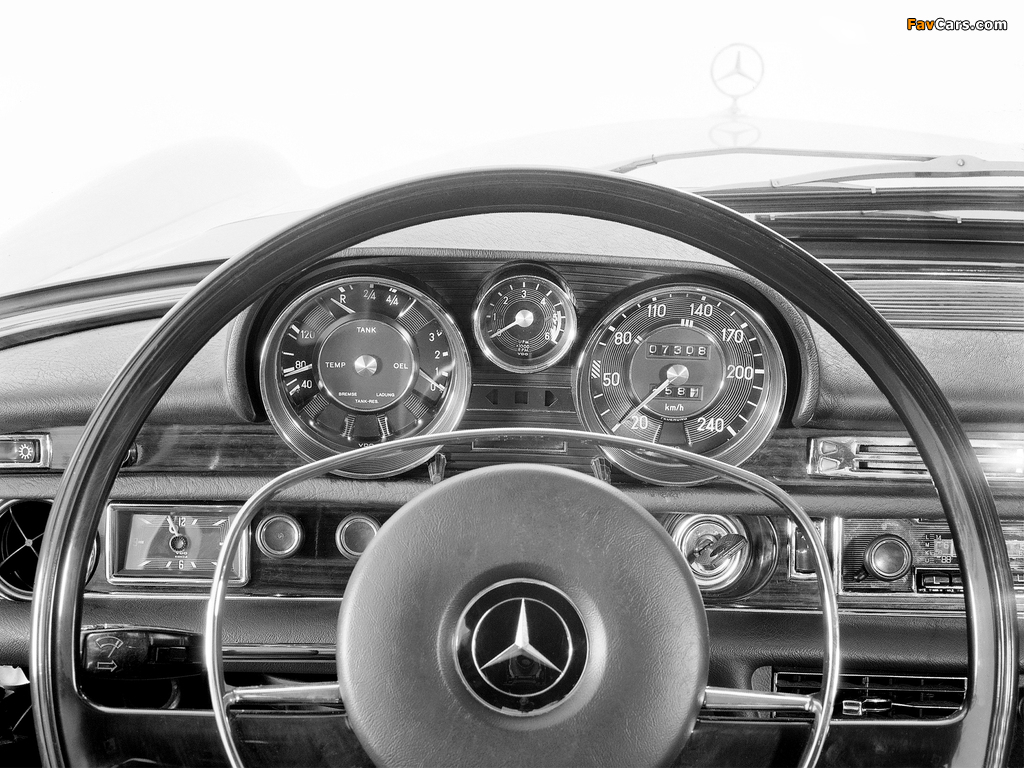 Photos of Mercedes-Benz 300SEL 6.3 (W109) 1968–72 (1024 x 768)