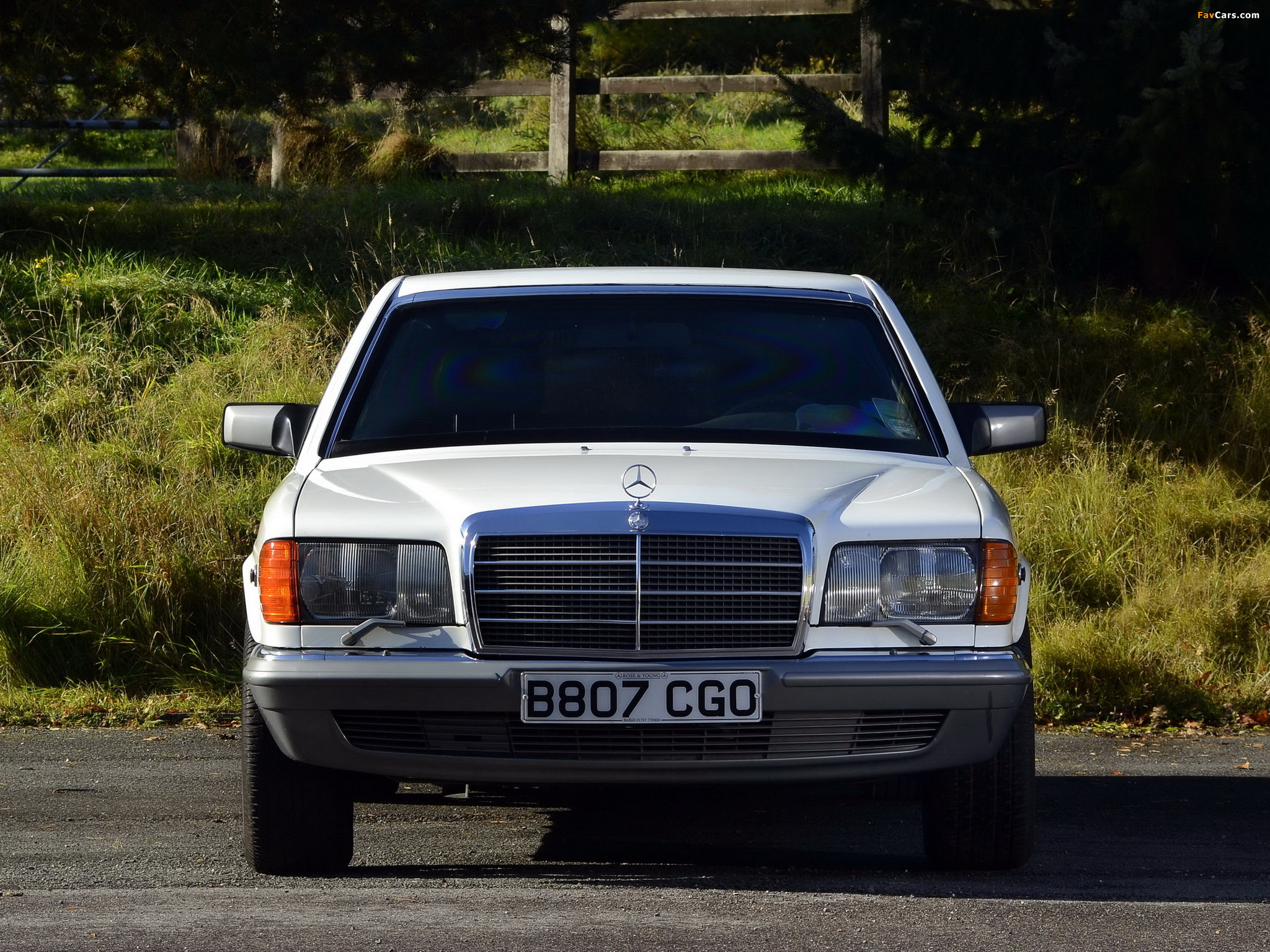 Photos of Mercedes-Benz 500 SEL Guard (W126) 1985–91 (2048 x 1536)