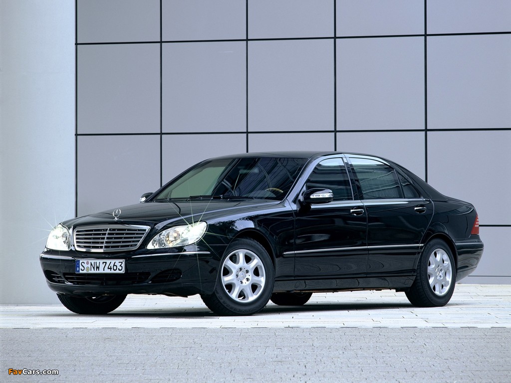 Photos of Mercedes-Benz S-Klasse Guard (W220) 2002–05 (1024 x 768)