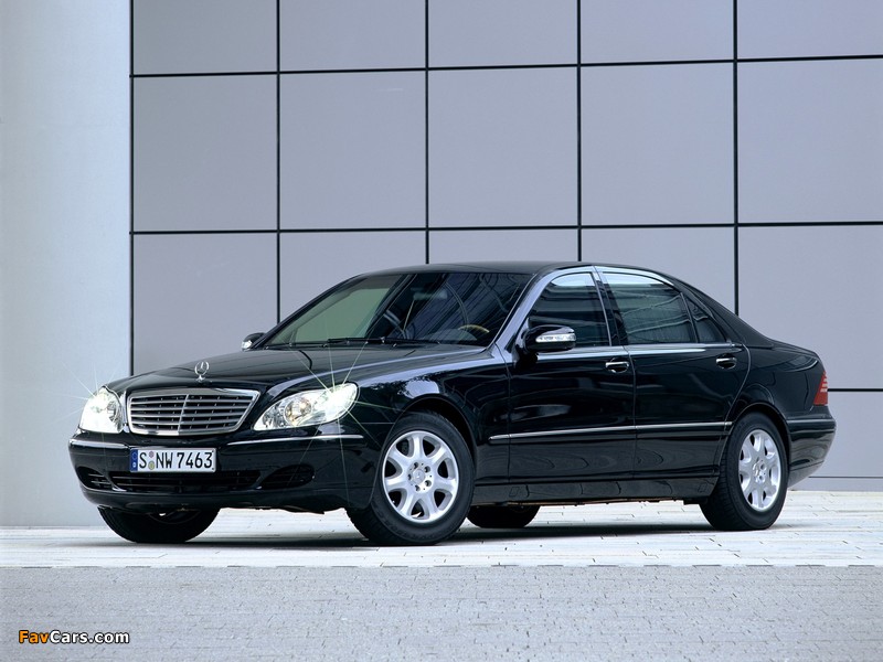 Photos of Mercedes-Benz S-Klasse Guard (W220) 2002–05 (800 x 600)