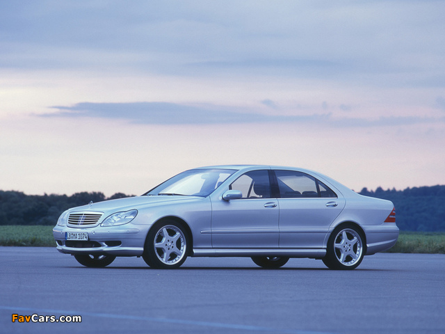 Photos of Mercedes-Benz S 63 AMG (W220) 2002 (640 x 480)