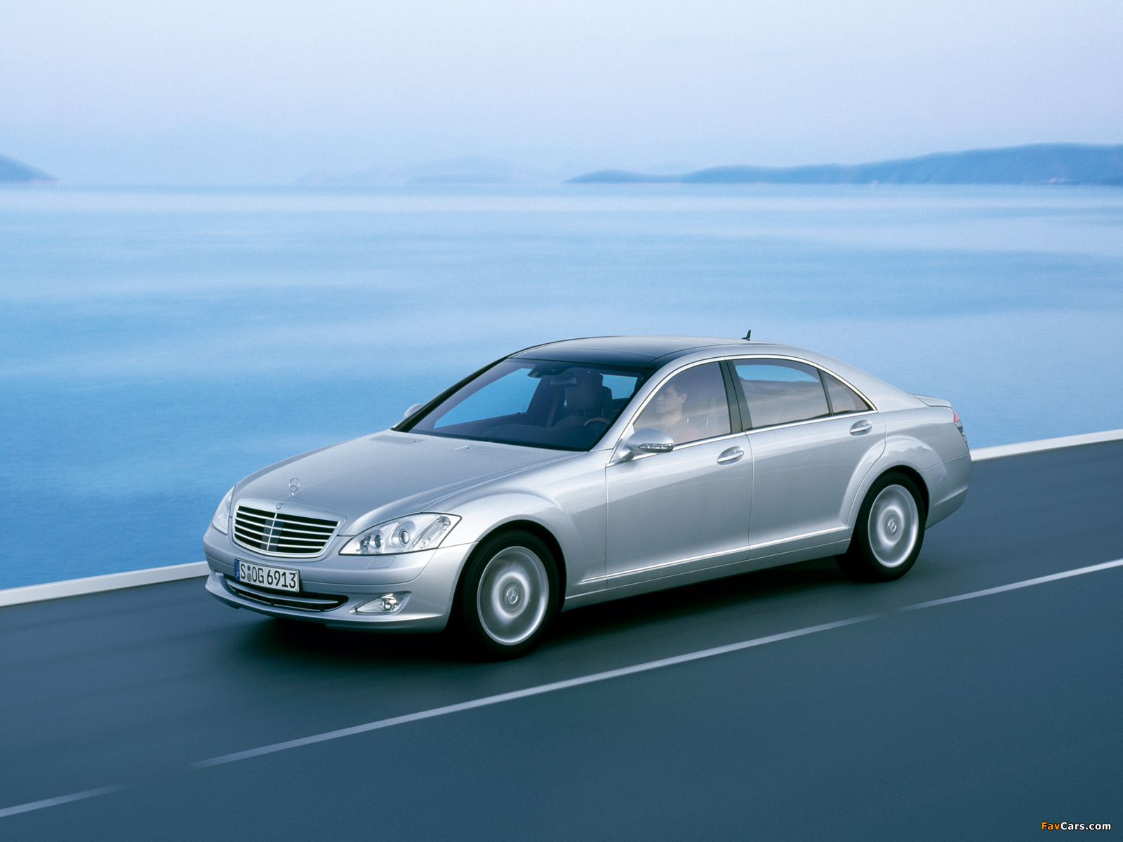 Photos of Mercedes-Benz S 500 (W221) 2005–09 (1600 x 1200)