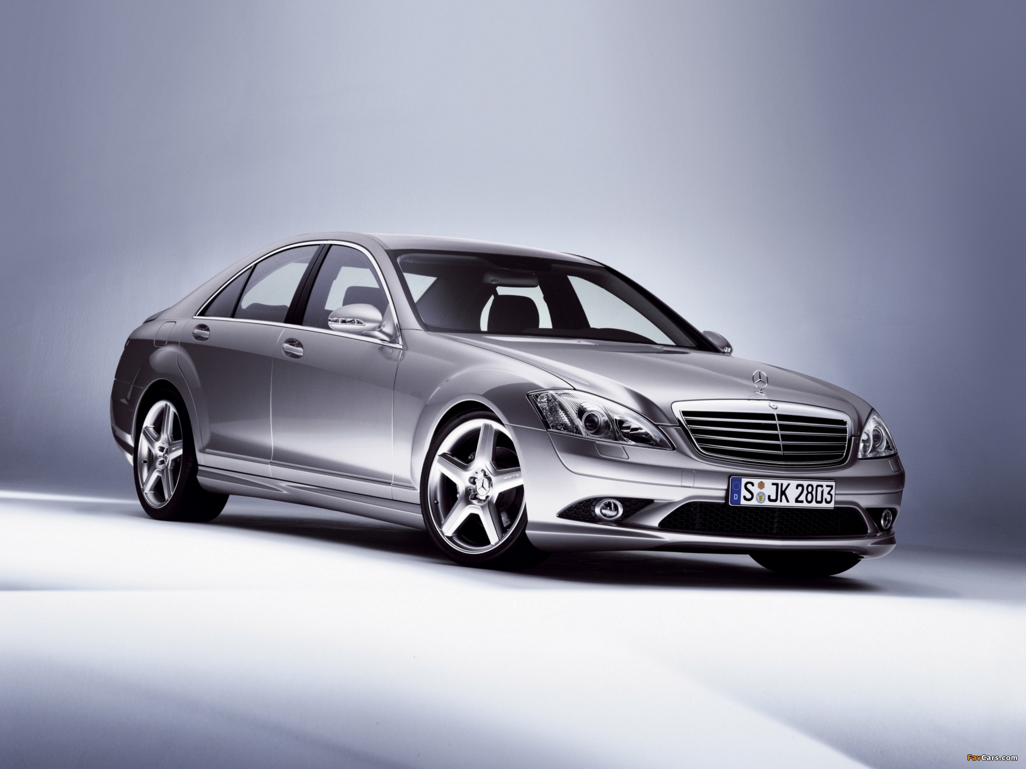 Photos of Mercedes-Benz S 600 AMG Sports Package (W221) 2005–09 (2048 x 1536)