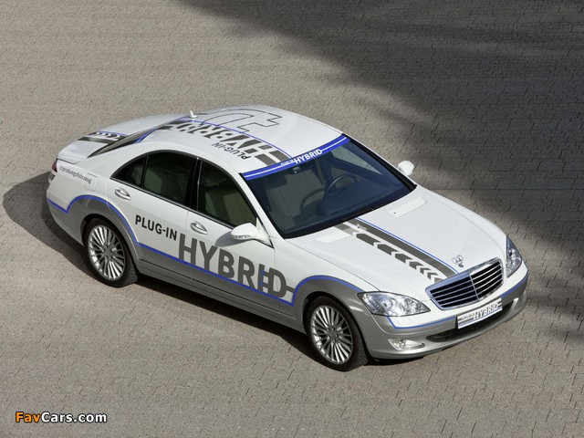 Photos of Mercedes-Benz Vision S 500 Plug-In Hybrid Concept (W221) 2009 (640 x 480)