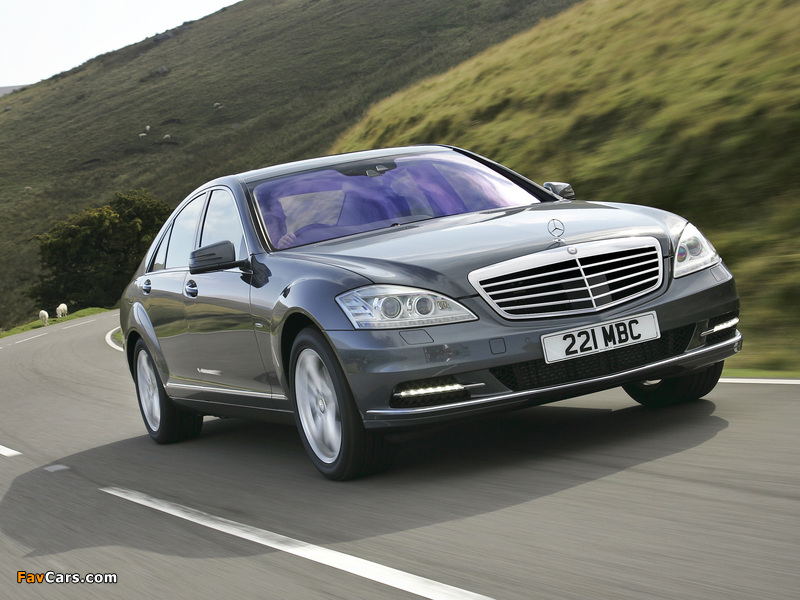 Photos of Mercedes-Benz S 350 CDI UK-spec (W221) 2009–13 (800 x 600)