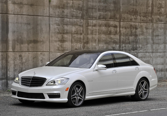 Photos of Mercedes-Benz S 65 AMG US-spec (W221) 2010–13