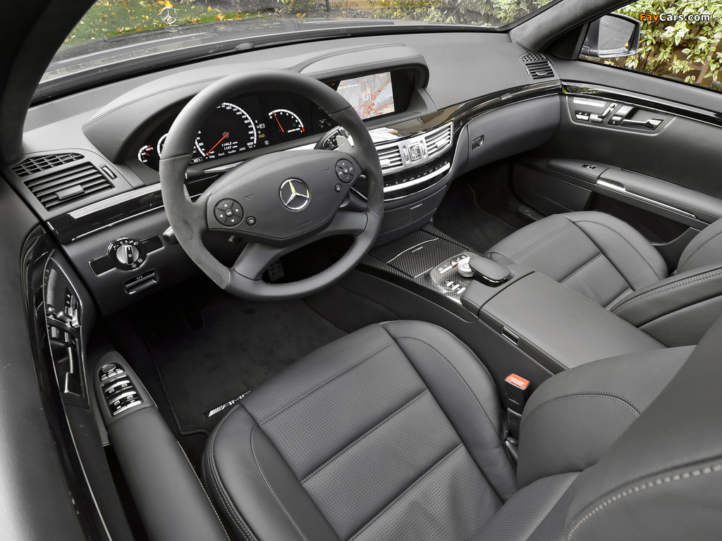 Photos of Mercedes-Benz S 63 AMG US-spec (W221) 2010–13 (1024 x 768)
