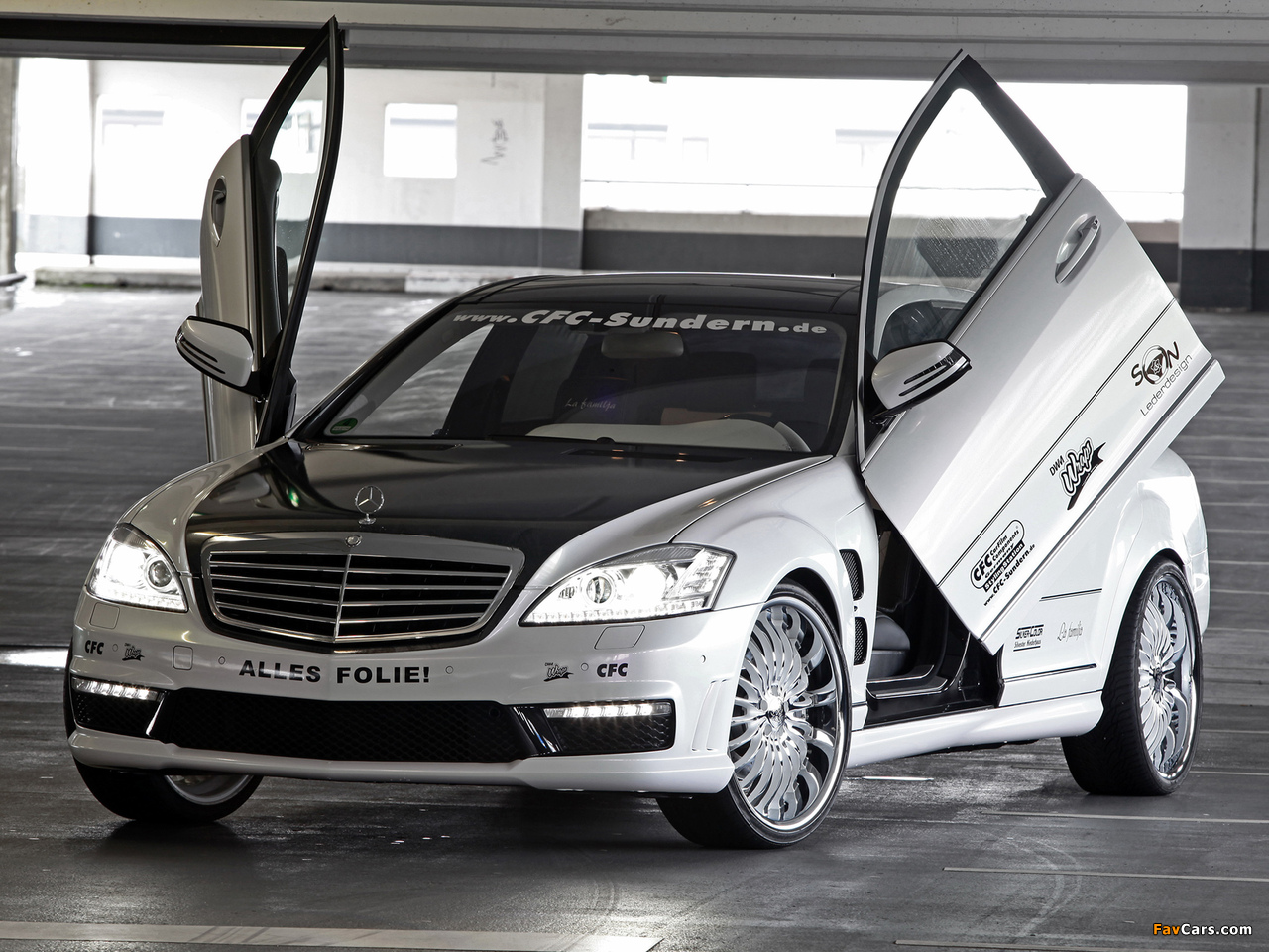 Photos of CFC Mercedes-Benz S 65 AMG (W221) 2012–13 (1280 x 960)