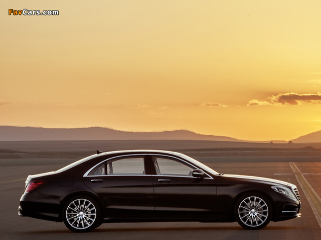 Photos of Mercedes-Benz S 350 BlueTec AMG Sports Package (W222) 2013 (640 x 480)