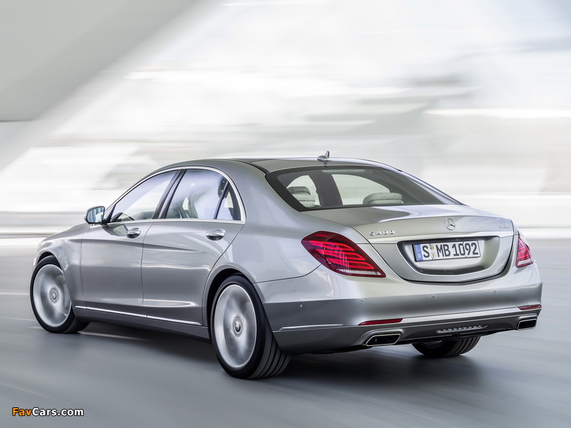 Photos of Mercedes-Benz S 400 Hybrid (W222) 2013 (800 x 600)