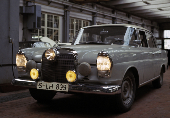 Pictures of Mercedes-Benz 220 SE Rally (W111) 1960–64
